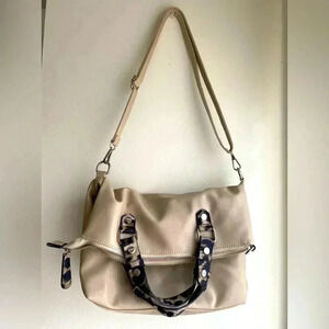 Olivia Miller Shoulder Crossbody Bag Tote Fold Over Purse Adjustable Strap Tan